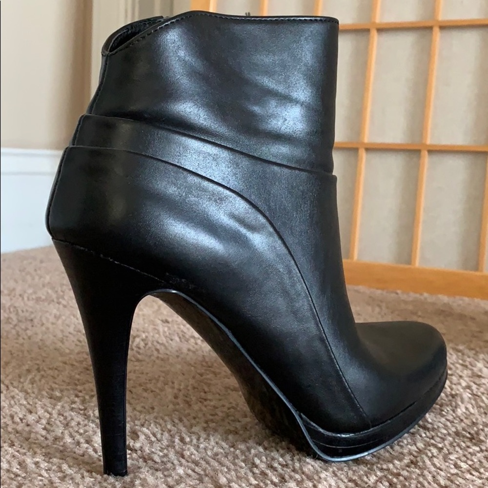 Nine West high heel stiletto ankle booties